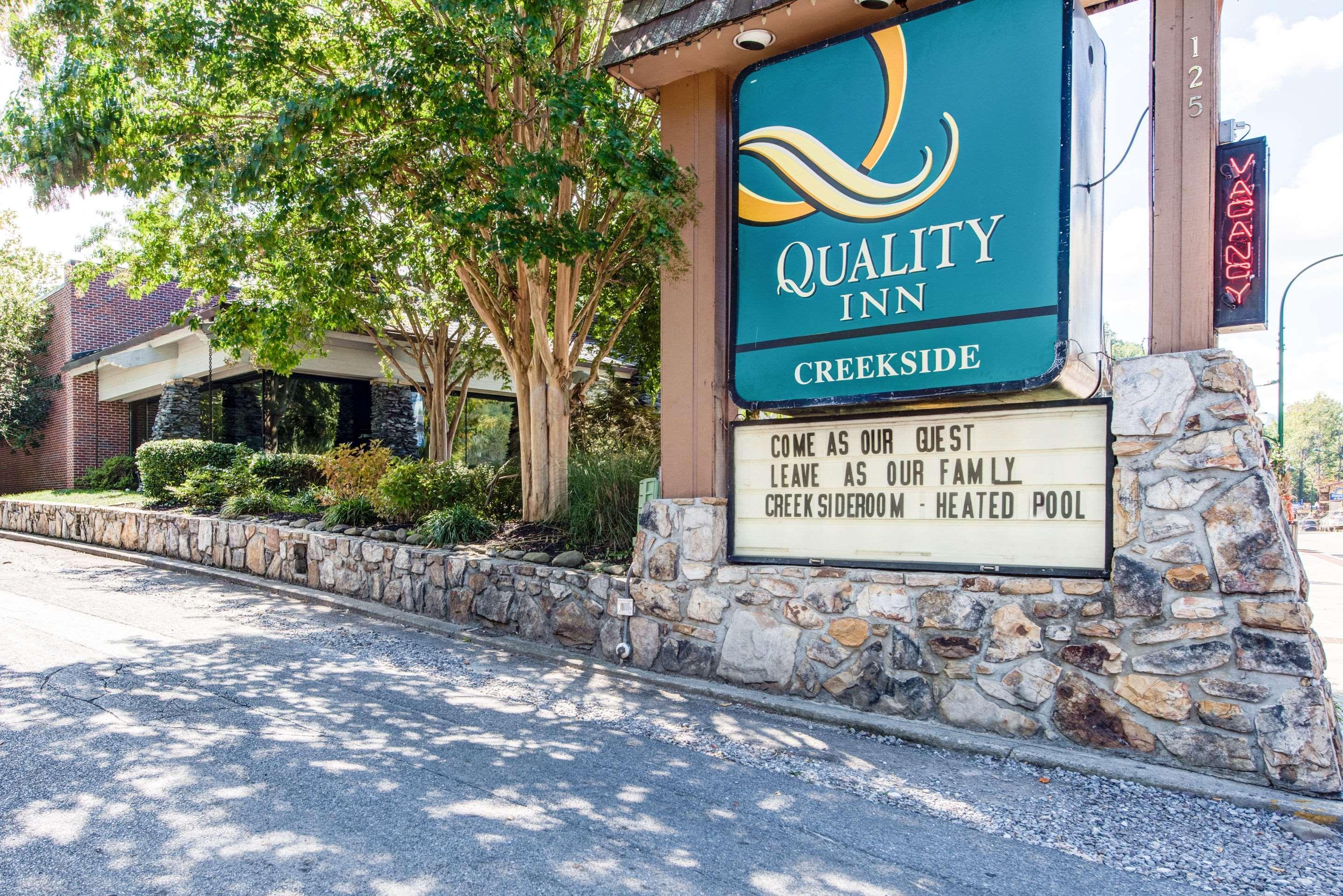 Quality Inn Creekside - Downtown Gatlinburg Exterior photo